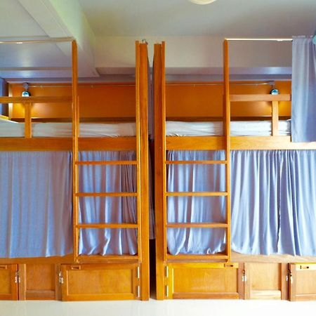 Nomad Hostel Krabi town Buitenkant foto