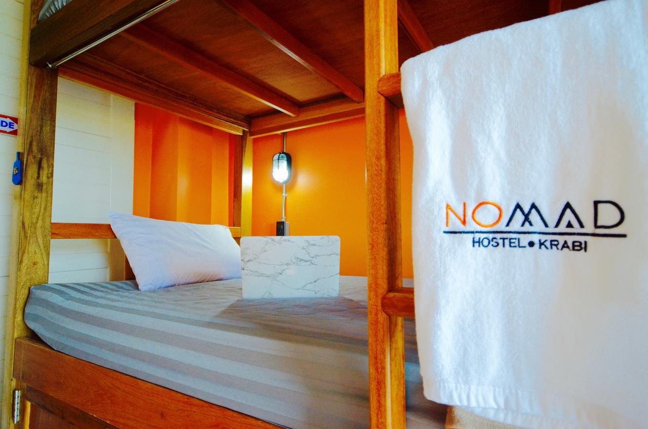 Nomad Hostel Krabi town Buitenkant foto