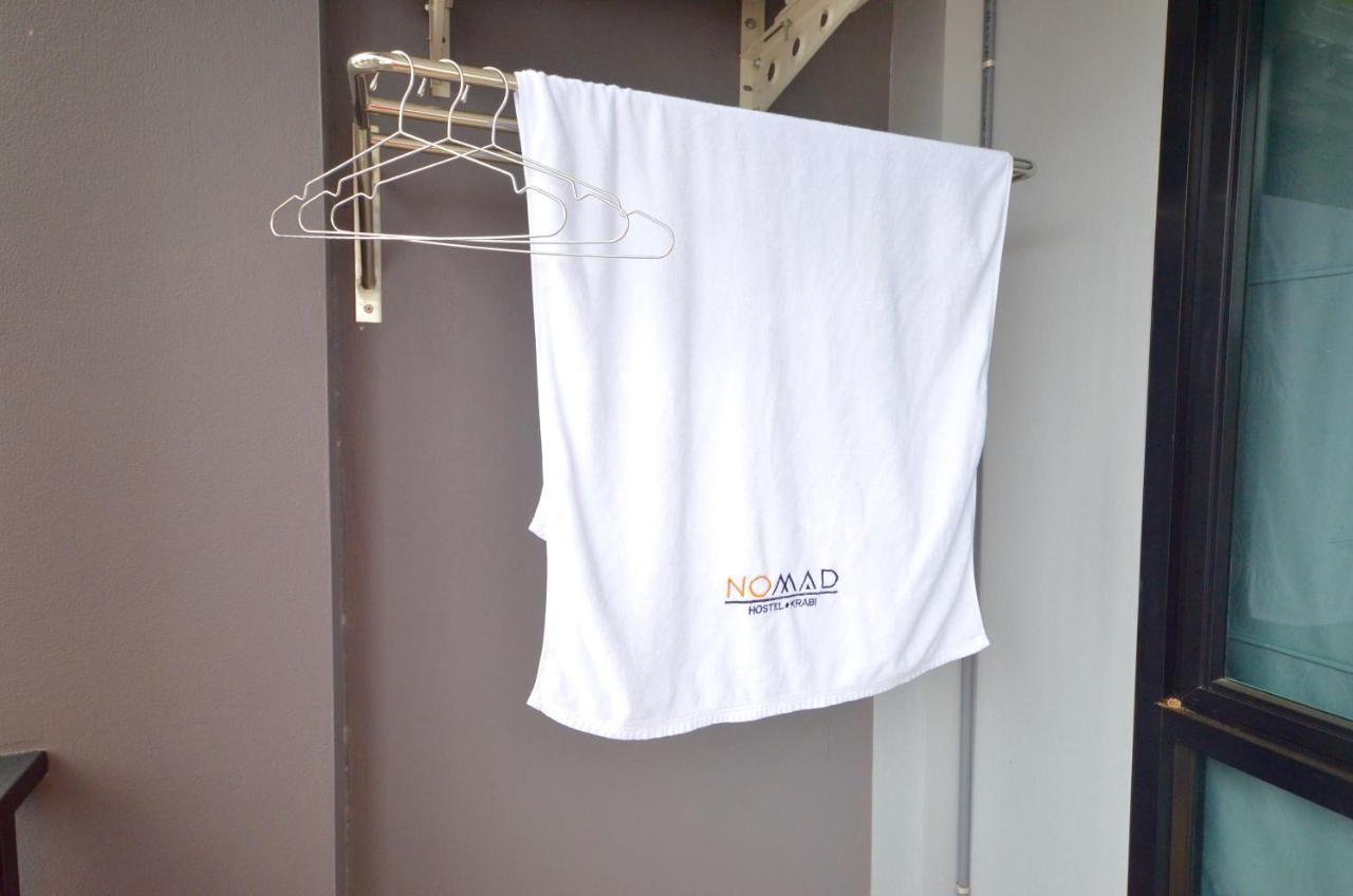 Nomad Hostel Krabi town Buitenkant foto
